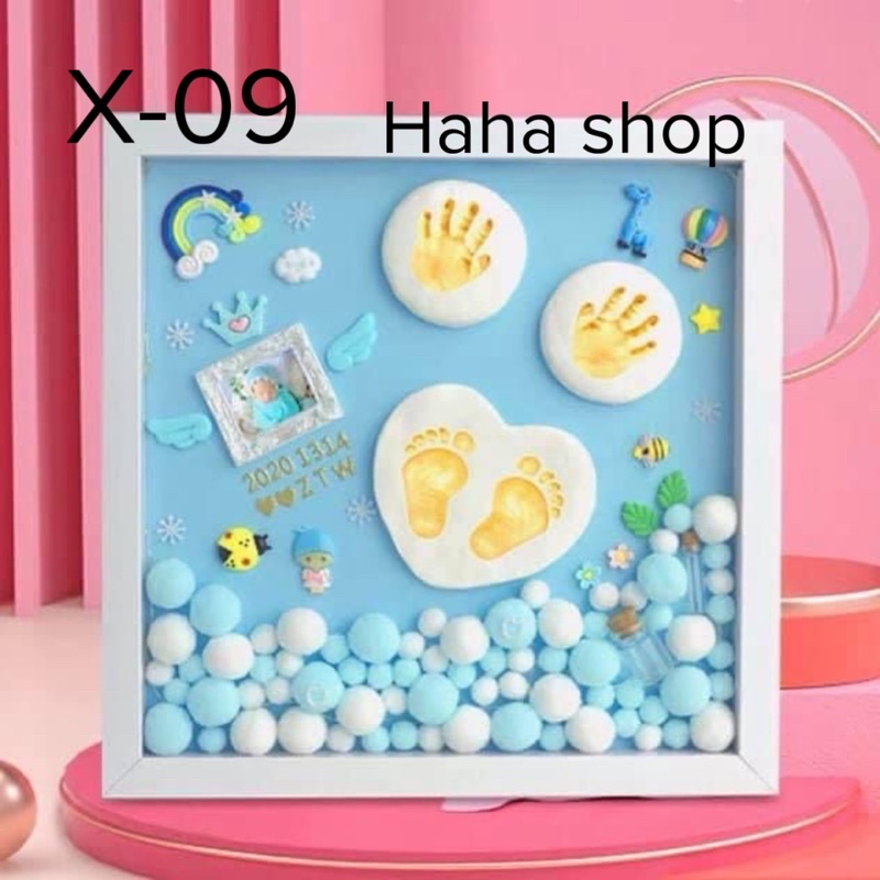 Khung in dấu tay chân cho bé