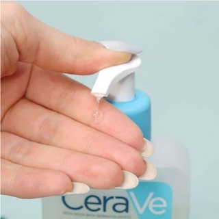 Sữa rửa mặt Cerave SA Smoothing Cleanser 236ml