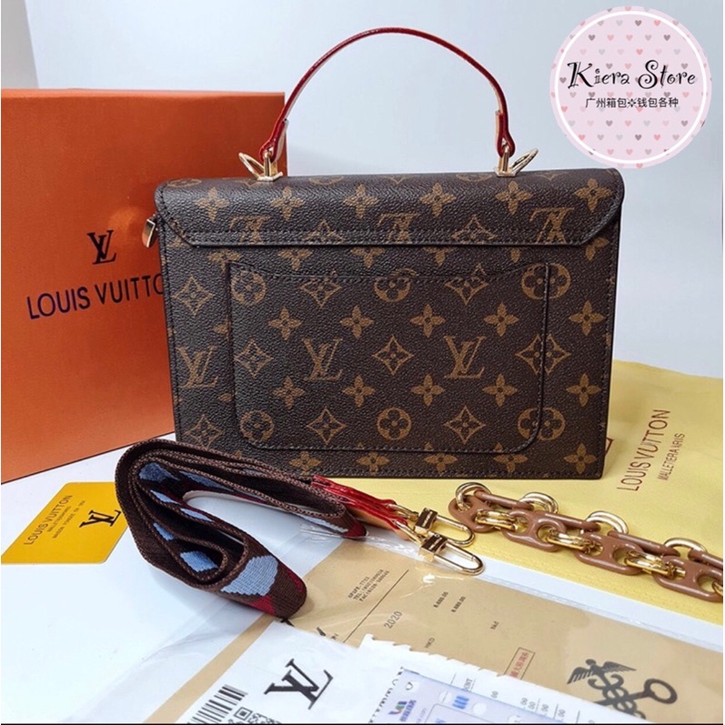 Túi xách đeo chéo lệ vy