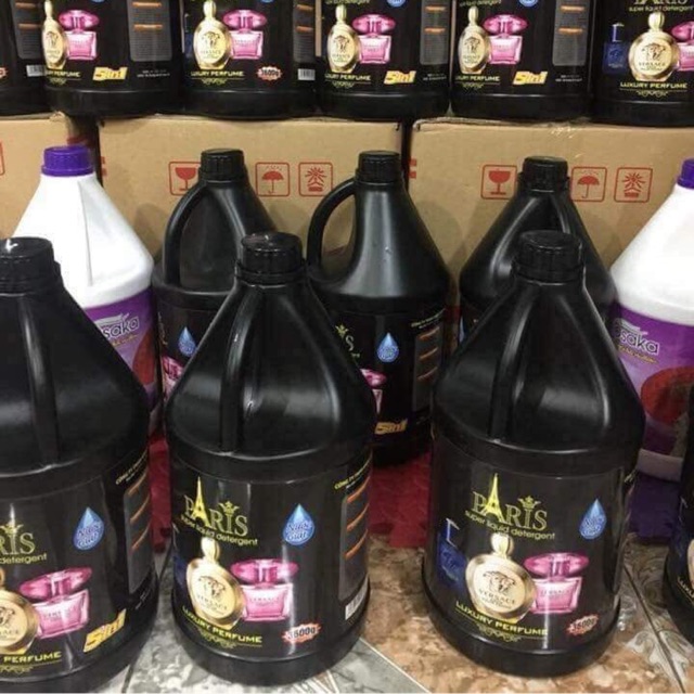 Nước giặt xả