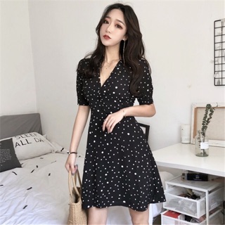 (Order) Váy chấm bi cổ V