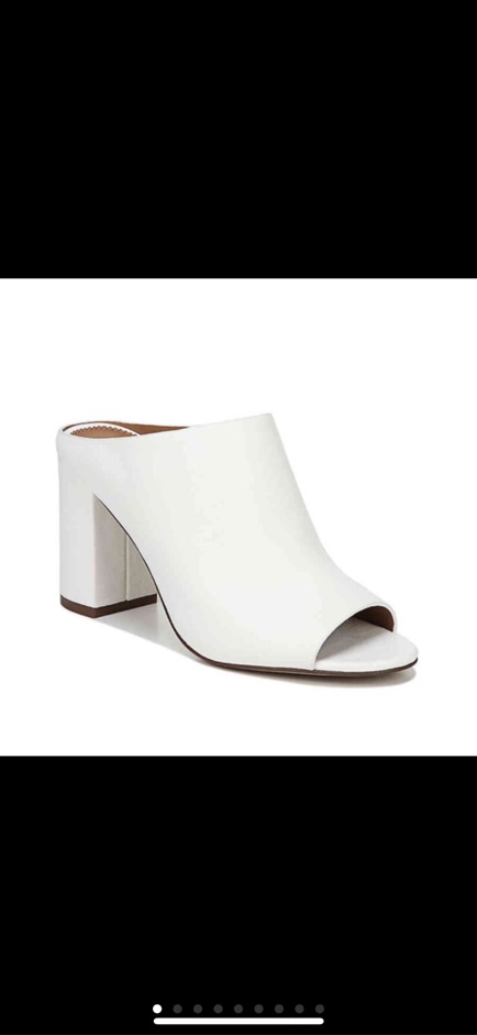 Giày sục hở mũi đẹp