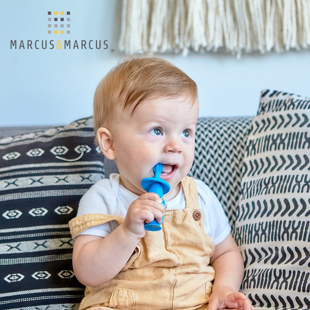 Bàn chải tập đánh răng và mát xa nướu silicon 360 cho bé Marcus &amp; Marcus, từ 12 tháng - Lucas
