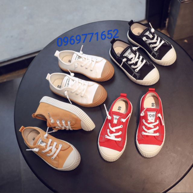 Giày cho bé trai bé gái
