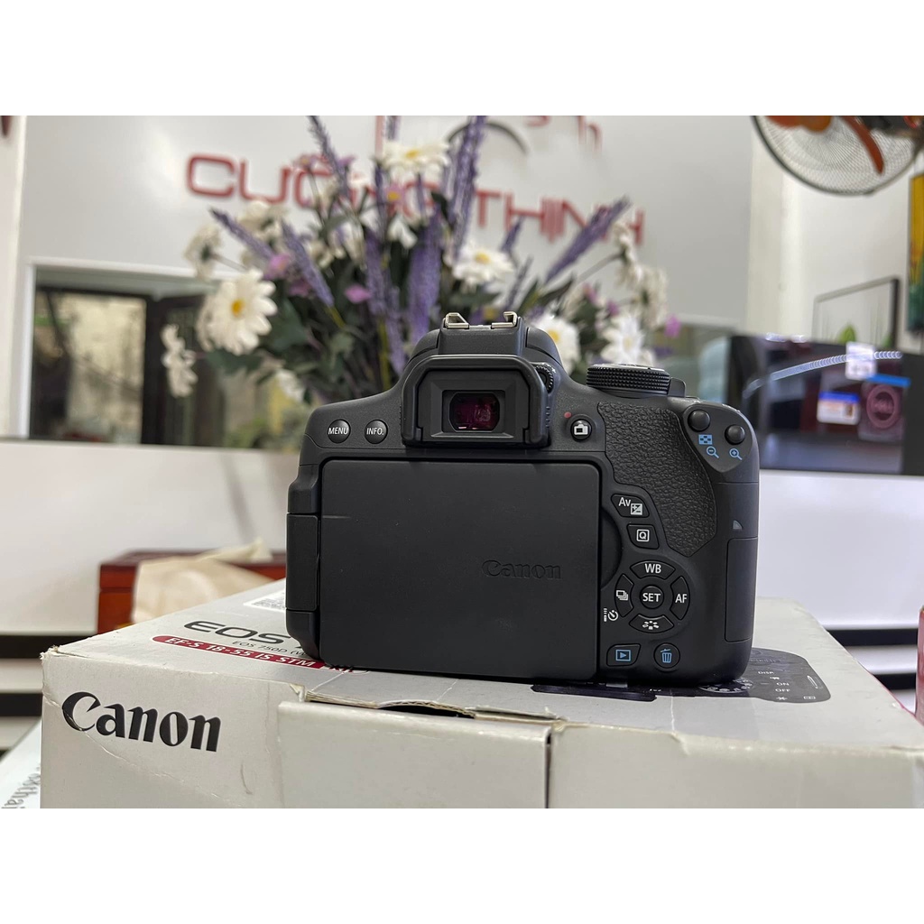 Canon 750D kèm kít 18-55 STM FULLBOX LIKE NEW | BigBuy360 - bigbuy360.vn