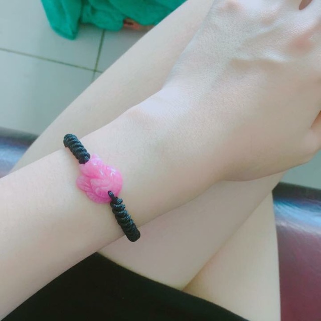 Lắc hồ ly ruby tết dây handmade