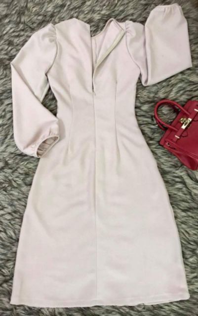 Váy nhún eo màu kem