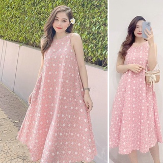 Đầm yếm dáng suông dài qua gối, Đầm maxi form rộng Cao Cấp màu hồng thêu hoa nhí, sát nách cổ tròn - MiNhi Fashion