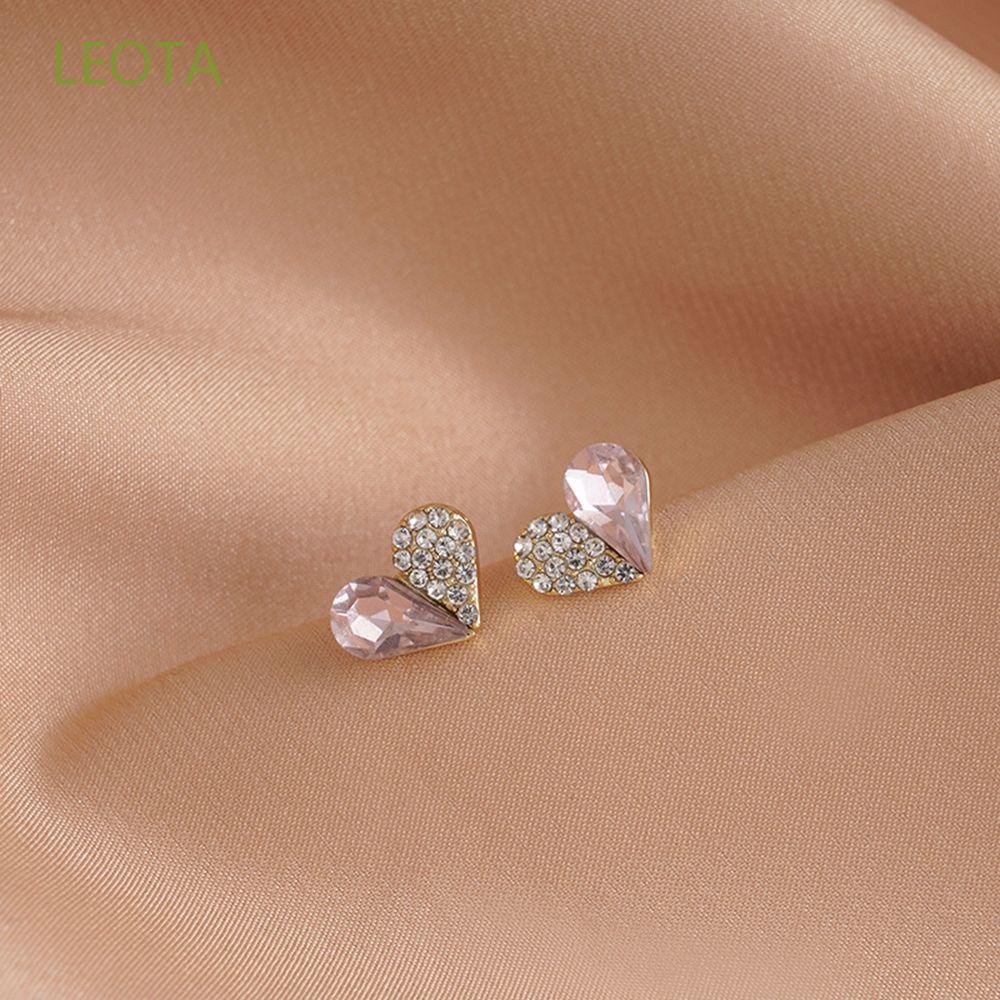 LEOTA Bông tai xỏ lỗ hình trái tim màu hồng đính đá kim cương nhân tạo đơn giản cá tính phong cách Hàn Quốc cho nữ