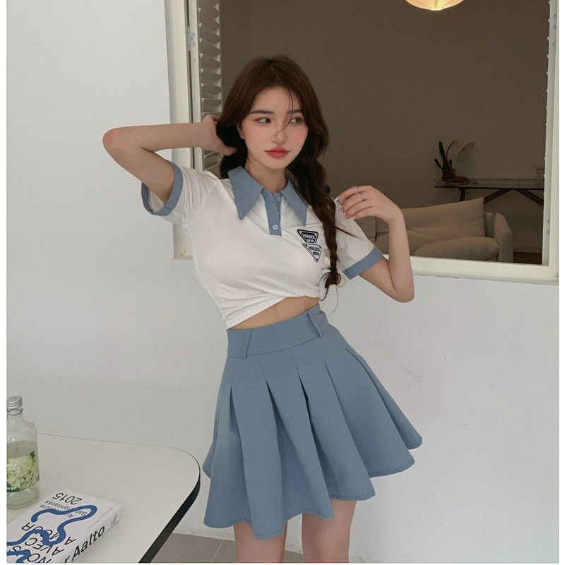 Ready Stock College style age-reducing POLO collar letter label short-sleeved T-shirt + high-waist pleated skirt suit female summer two-piece suit