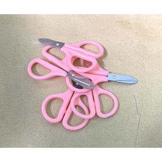Kéo cắt mini.