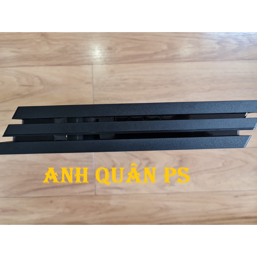 Máy PS4 Pro kèm tài khoản PES đã update mùa giải 2023