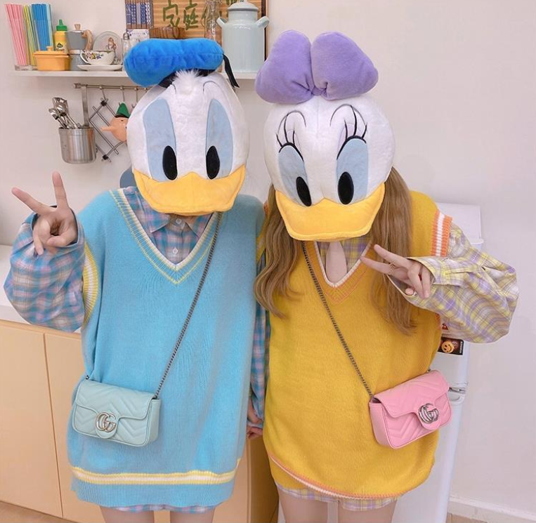 Set Áo Sơ Mi Dài Tay + Áo Khoác Len Không Tay Thời Trang Dành Cho Nữ