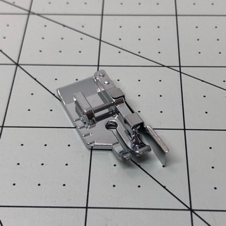 Chân vịt may canh mép vải 1/4 inch cho máy may gia đình
