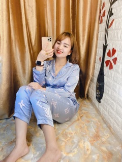 Bộ mặc nhà LV lụa cao cấp cực sang chảnh