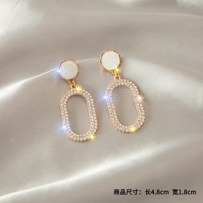 Khuyên Tai Nữ Hình Tròn Thời Trang Hàn Quốc Xinh Xắn