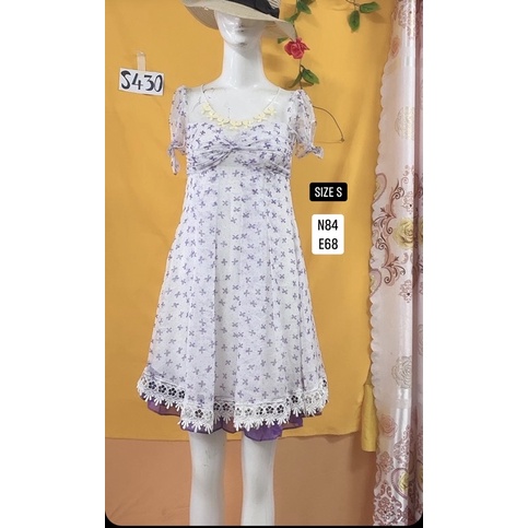 đầm hoạ tiết tím mộng mơ size S.S430