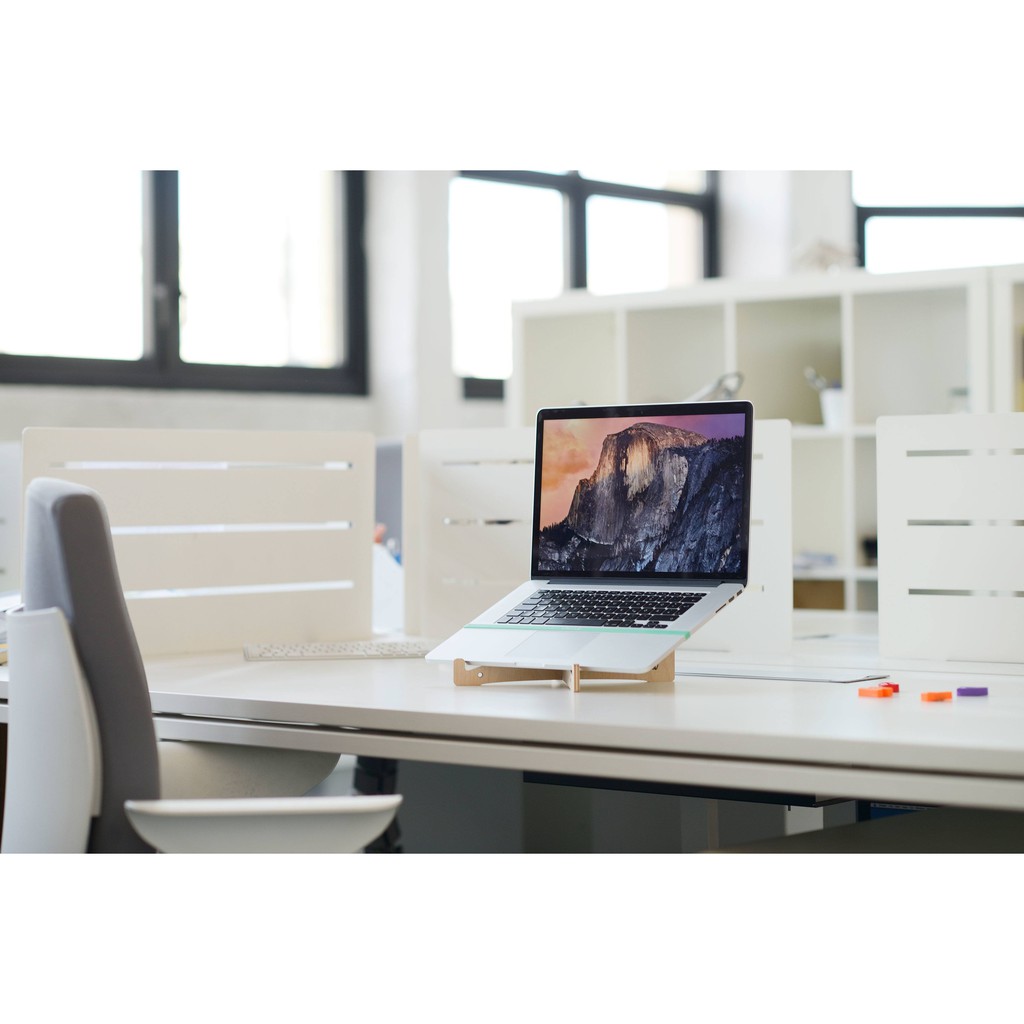 Laptop Stand X-Style Plywood - Kệ/giá laptop kiểu chữ X chất liệu gỗ plywood cao cấp