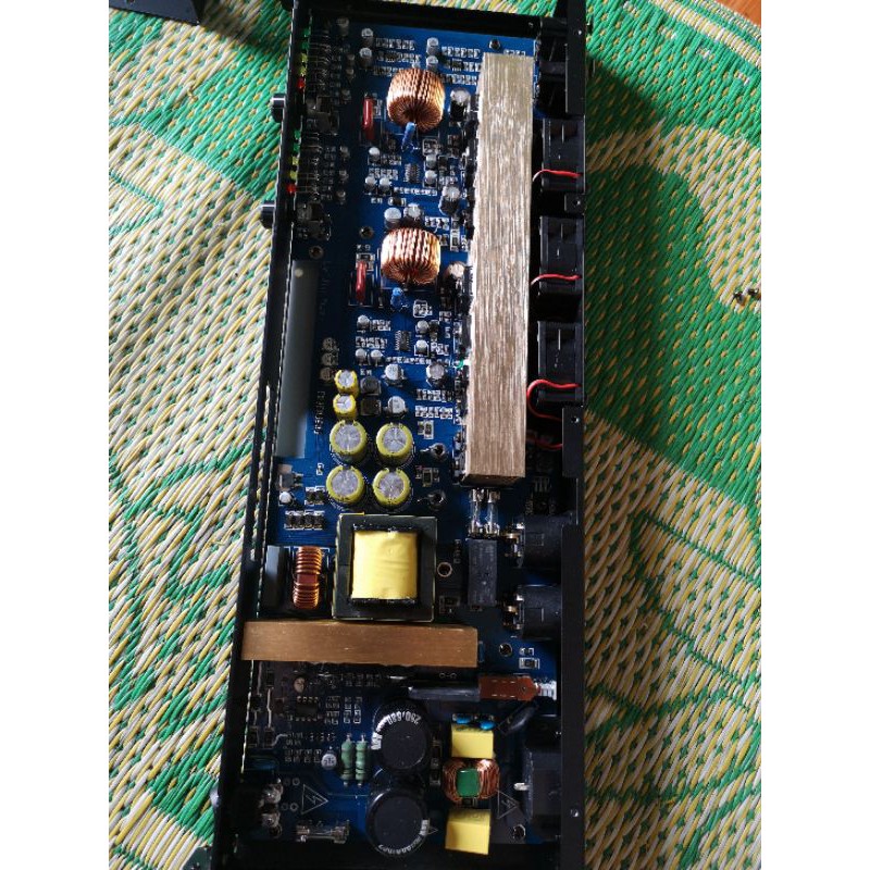 ĐẨY Jbl 2k