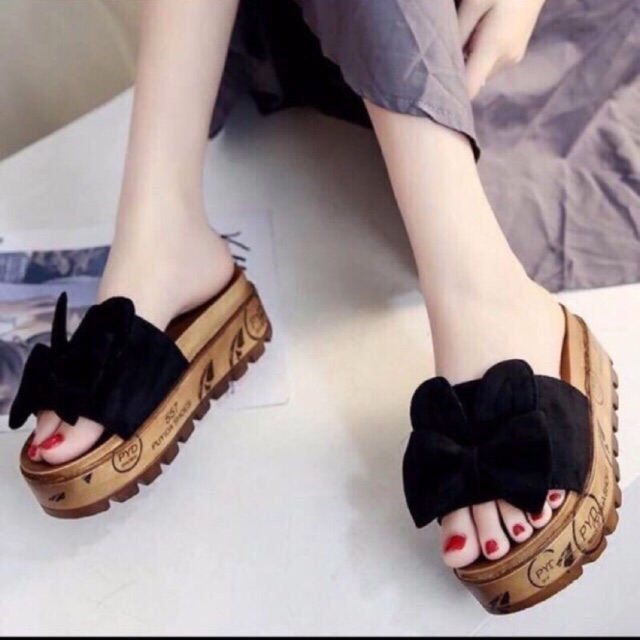 Dép bánh mì nơ thỏ