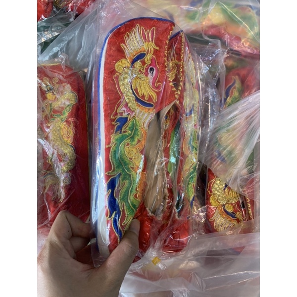 Hài thêu giá rẻ