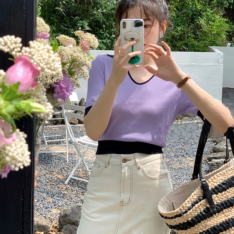 Áo Thun Ngắn Tay Cổ Chữ V Màu Sắc Tương Phản Phong Cách retro Thời Trang Cho Nữ