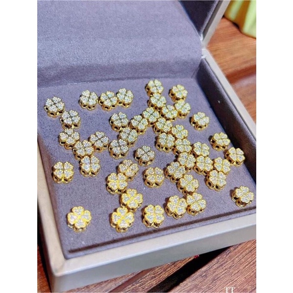charm mặt 4 lá đính full đá gold 10