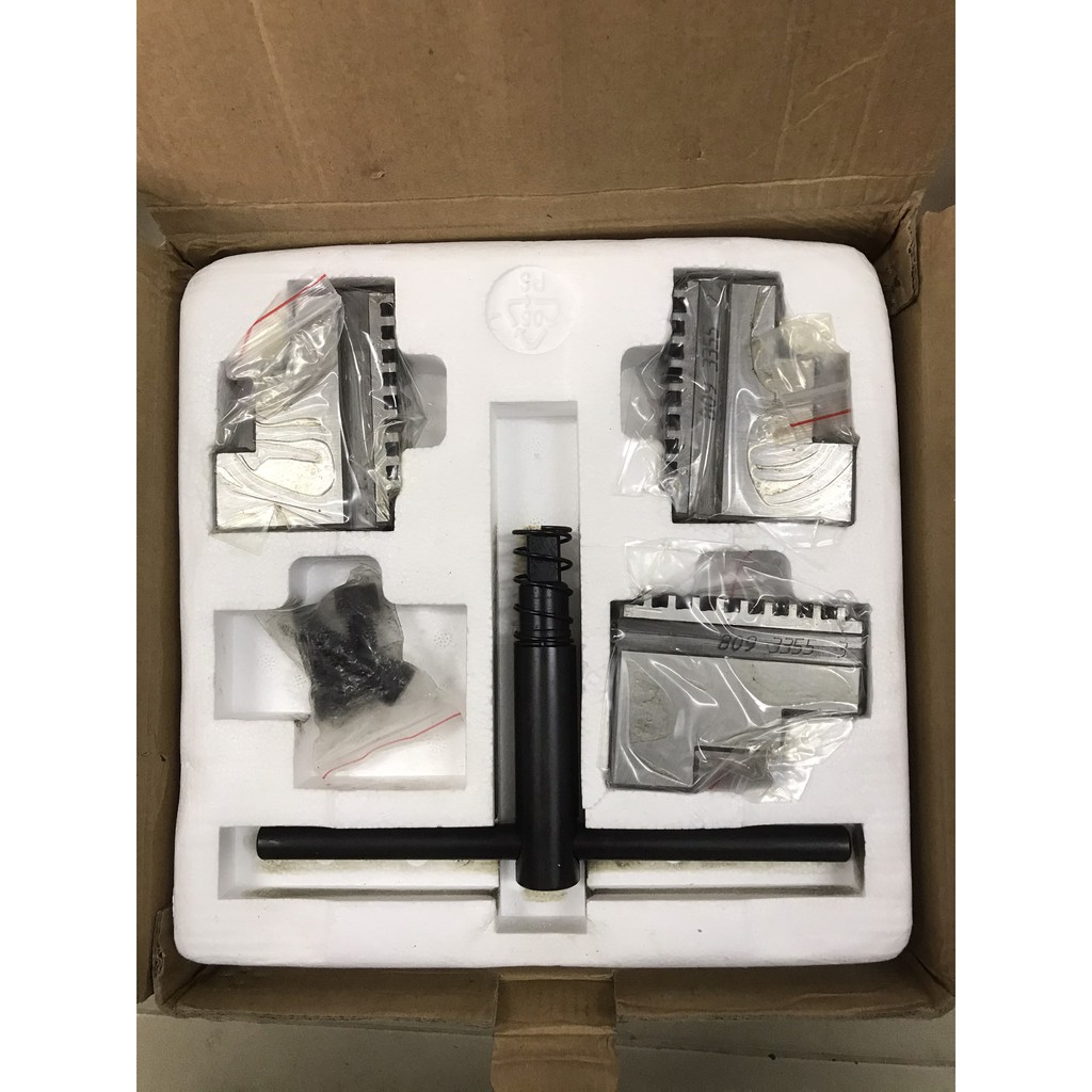 Mâm cặp 3 chấu Sanou K11 - 200