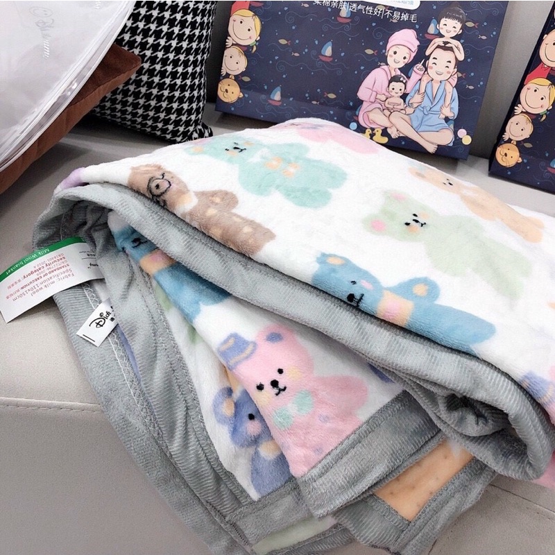 CHĂN TUYẾT CHO BÉ  BÉ SIÊU ẤM LÔNG MỊN HANG QC ĐẸP KÈM TÚI XÁCH