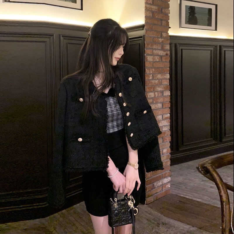 Áo Khoác Dạ Tweed Dáng Ngắn Cho Nữ Mùa Đông Bánh Bèo Phong Cách Thời Trang Hàn Quốc 2 Màu Xanh Đen Chali AD009