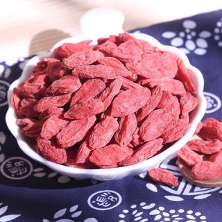 100GR KỶ TỬ NINH HẠ LOẠI 1 TRÁI TO NGỌT DÙNG UỐNG TRÀ, NẤU CHÈ