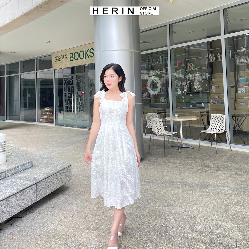 Đầm hai dây đầm noel trắng thời trang nữ sang chảnh bo ngực vải may 2 lớp hàng CAO CẤP mã [XOP 2S]