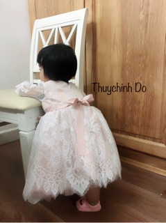 Đầm ren công chúa cao cấp cho bé 