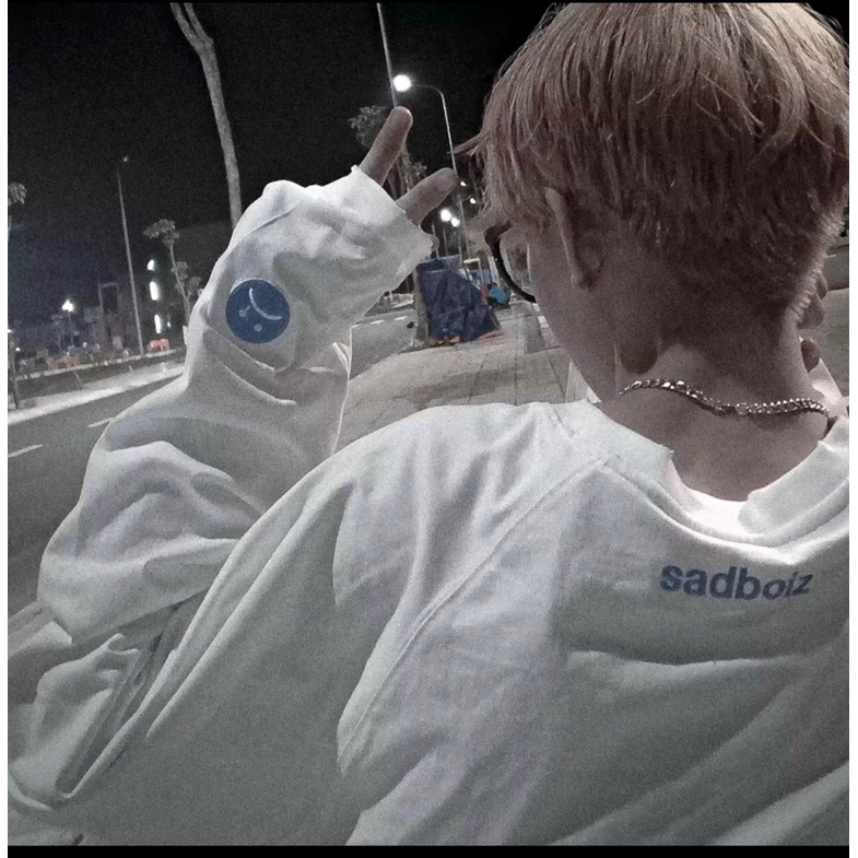 Áo Sweater thun Unisex form rộng SADBOIZ mặt buồn | BigBuy360 - bigbuy360.vn