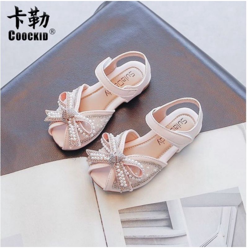 GIÀY SANDAL CÔNG CHÚA ĐÍNH ĐÁ CHO BÉ GÁI