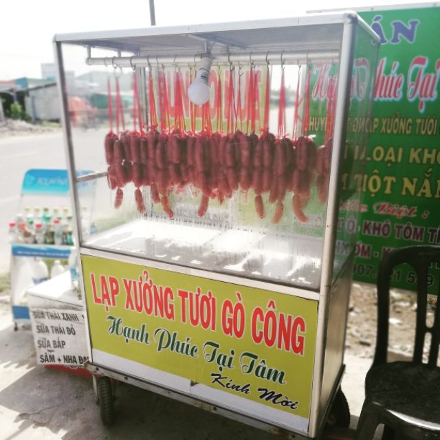 Lạp xưởng tươi phương thảo ( shop hạnh phúc tại tâm) xuất xứ gò Công hạn sử dụng 1tháng bảo quản ngăn mát 2 tháng......