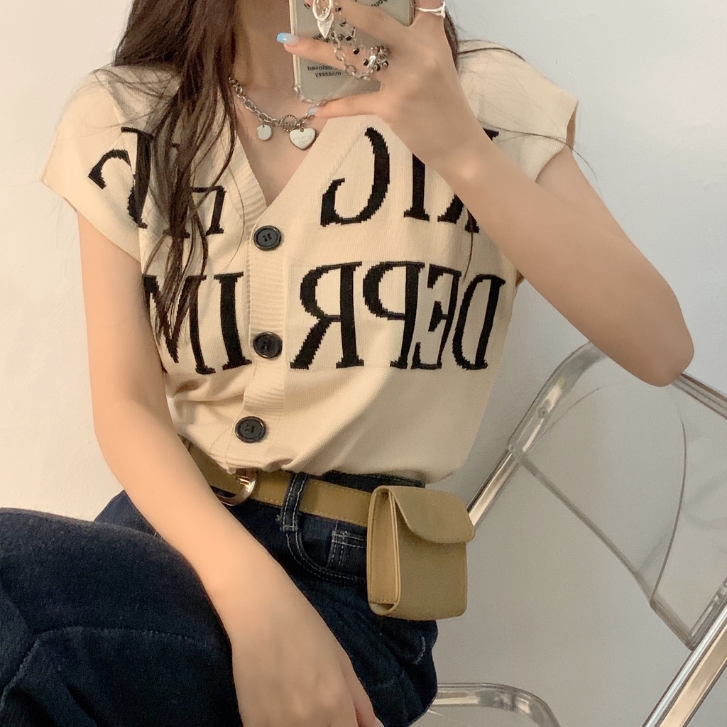 Porozi  Áo Crop Top dệt kim không tay cổ chữ V dáng rộng in chữ phong cách Hàn Quốc