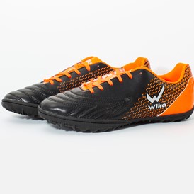 Giày đá bóng Wika Neo One phù hợp với nhiều loại địa hình đá bóng từ sân cỏ đến sân nhân tạo