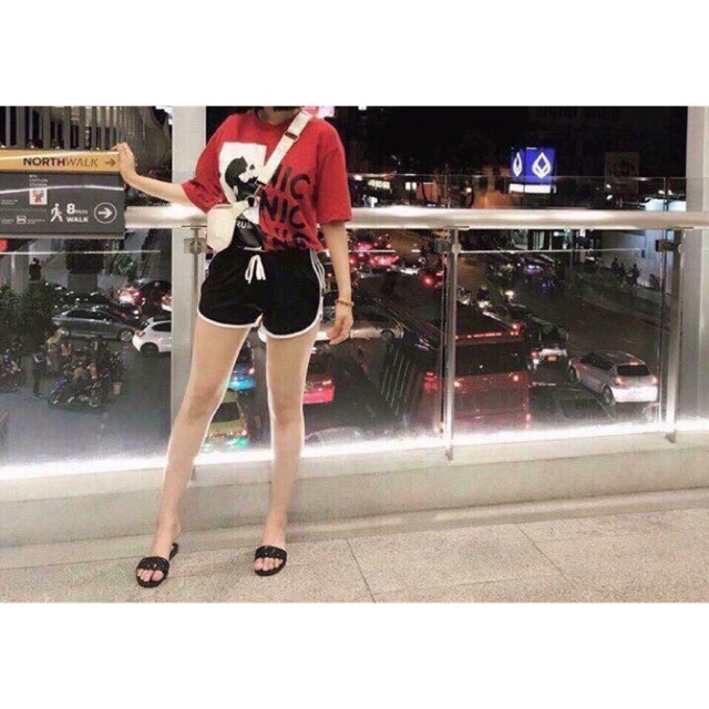 Quần thể thao siêu hot