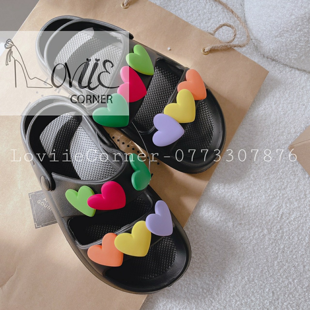 GIÀY THỜI TRANG LOVIIECORNER - SANDAL NỮ QUAI NGANG TRÁI TIM NHIỀU MÀU HIỆN ĐẠI ĐẾ THẤP D220839