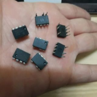 5 con ic nguồn 7 chân LNK302