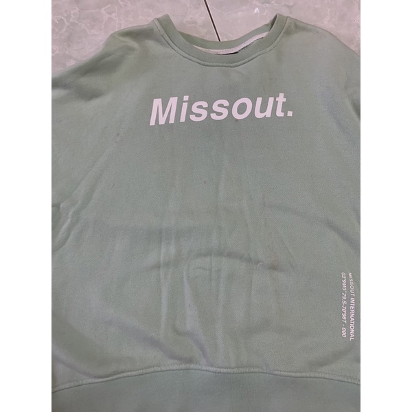 sweater missout