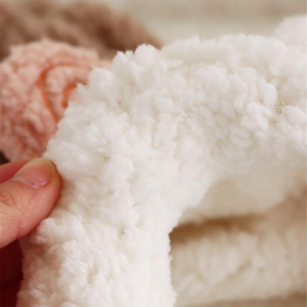 Mũ Beanie Tai Gấu Chắn Gió Giữ Ấm Mùa Đông