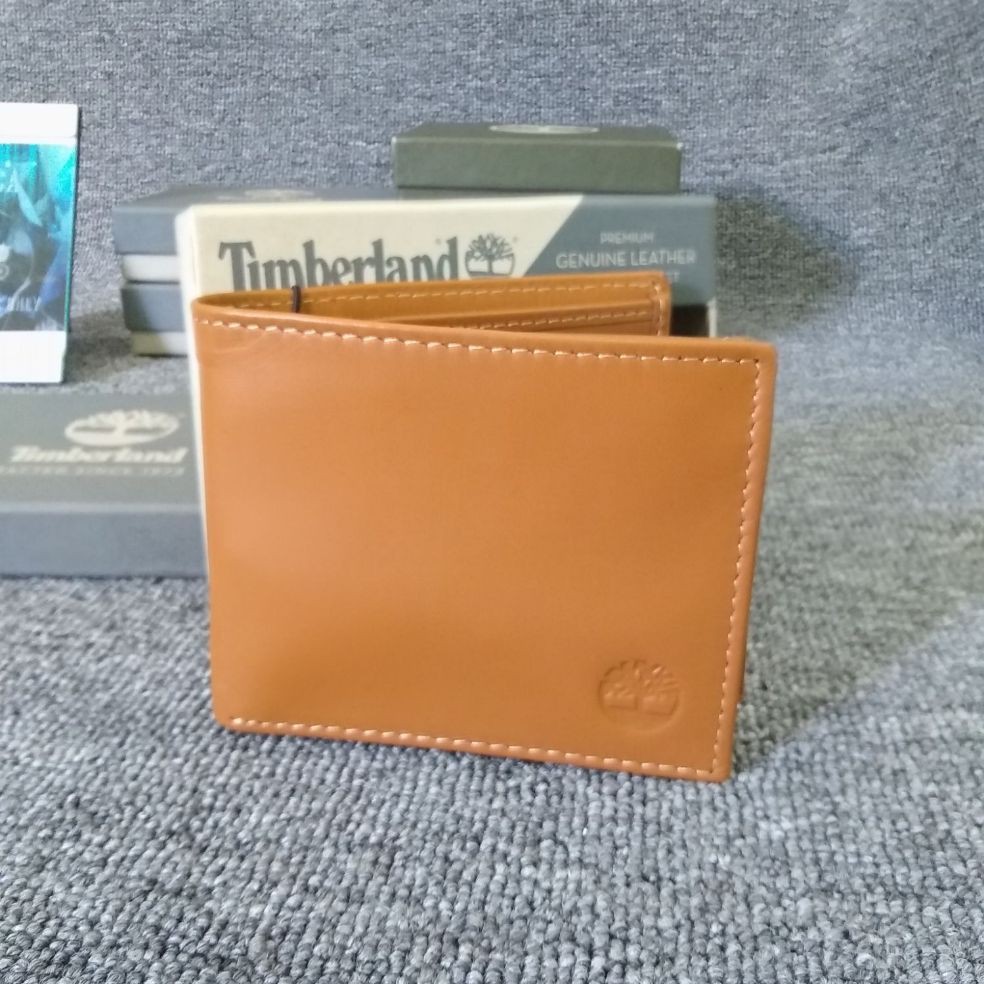 VÍ DA NAM HÀNG HIỆU TIMBERLAND - TAN LEATHER BIFOLD PASSCASE WALLET - D01387/02 NHẬP TRỰC TIẾP TỪ MỸ - MINH GA