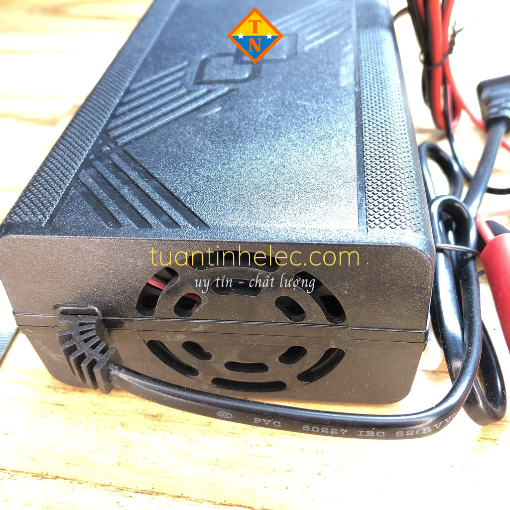 Sạc bình ắc quy ô tô, xe máy 12V/6A 20Ah-100Ah # sạc acquy