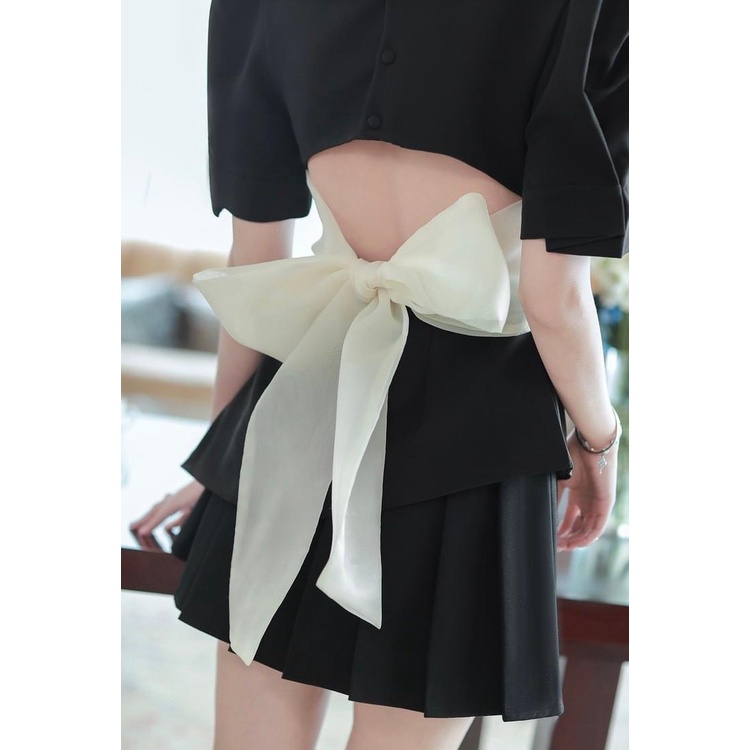 Áo kiểu Hh. Bigsize khoét lưng phối nơ chất cotton lụa