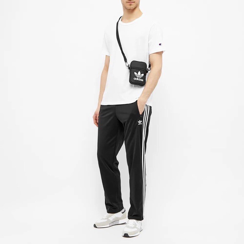 [ GIẢM 20k cho follower] Túi chéo mini ( đen / trắng ) | BigBuy360 - bigbuy360.vn