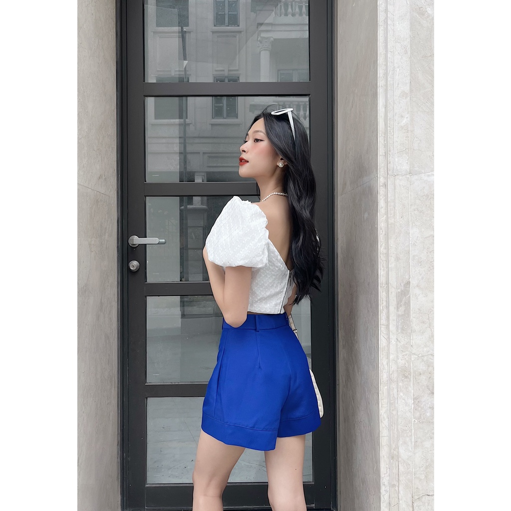 HOO DESIGN - Áo Croptop Tay Phồng Dây Kéo Khóa Kim Loại Sau Lưng Màu Trắng