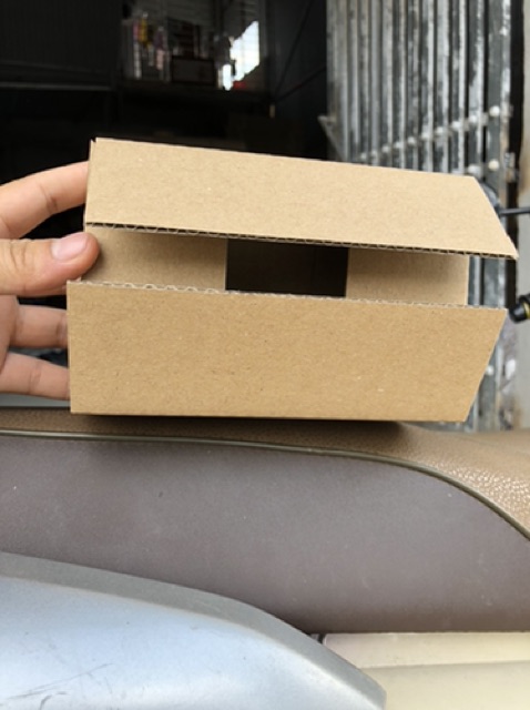 15x10x5 Hộp carton đóng hàng giá xưởng