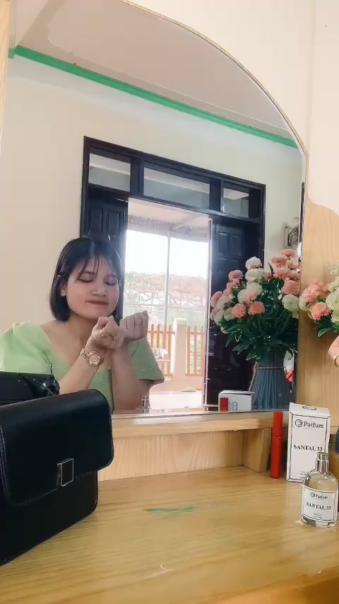 Nước Hoa Santal 33 Full box 50ml thơm lâu hương gỗ trầm ấm sang trọng | BigBuy360 - bigbuy360.vn